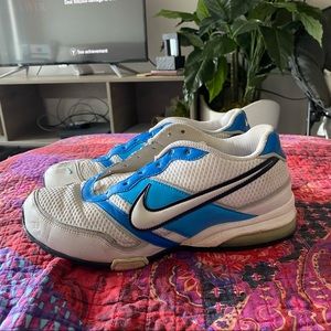 Nike Tennis Shoes